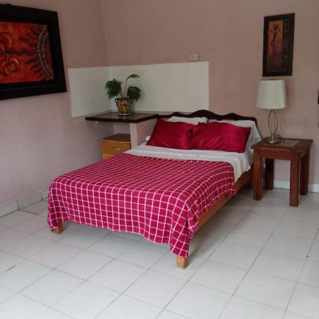 Appartamento En Planta Alta A Pie De Avenida Cozumel Esterno foto