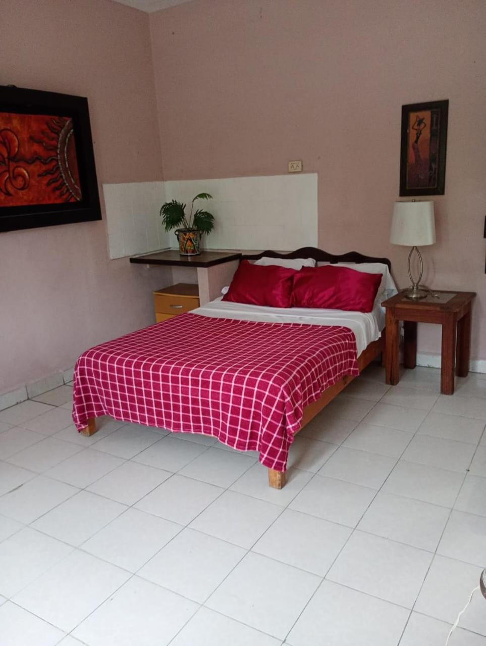Appartamento En Planta Alta A Pie De Avenida Cozumel Esterno foto